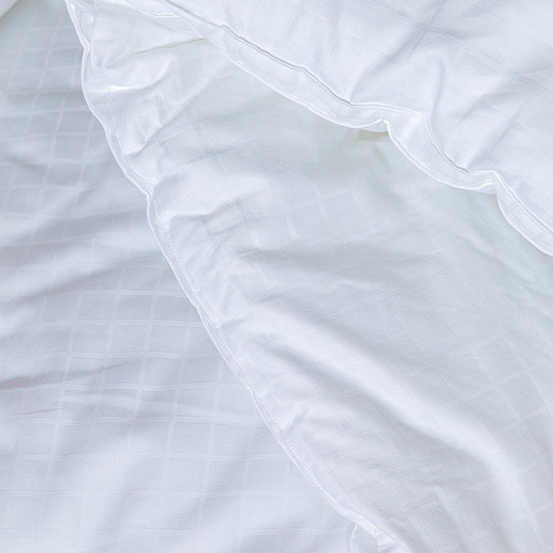 Nuovo prodotto Spa Hotel Comforter Trapunta Seta Sensazione accogliente per l'estate
