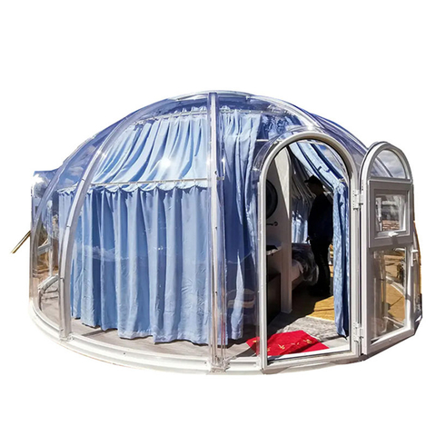 Cupola di lusso con tende trasparenti case resort di alta qualità